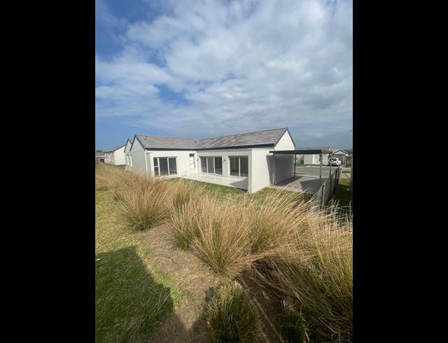 2 BEDROOM FREESTANDING TO LET IN LALELA ESTATE